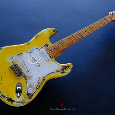 Fender Stratocaster 50th Anniversary Yellow Heavy Aged Relic (RARE) image 17