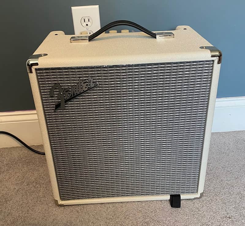 Fender Rumble 25 V3 25-Watt 1x8" Bass Combo 2015 - Present Ivory image 1