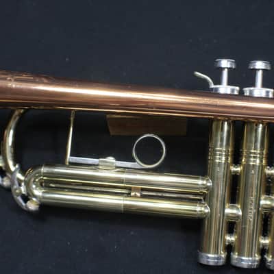 A Beautiful Conn Director Shooting Stars Tri-Color Bb Trumpet in it's Original Case   # 22 T image 7