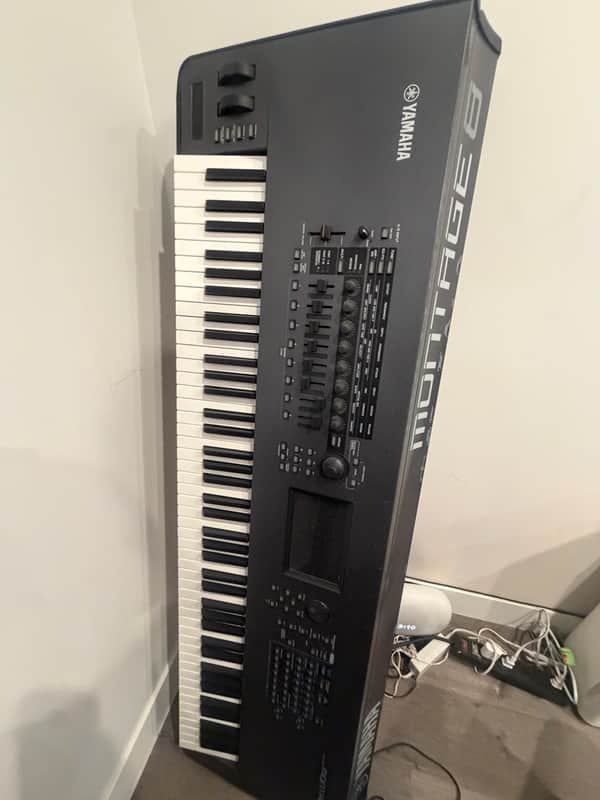 Yamaha Montage M8x 88-Key Synthesizer