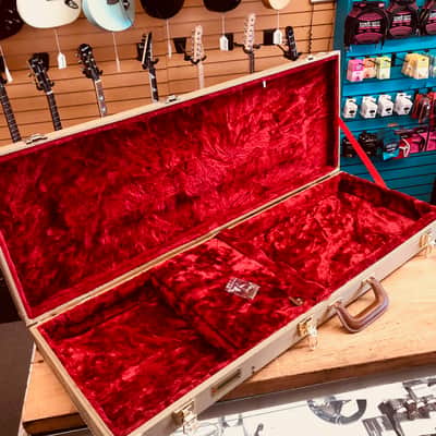 Road Runner Tweed Rectangle case w/Key image 3