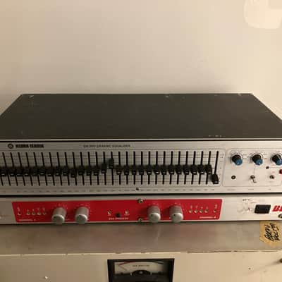 Klark Teknik DN300 Mono Equalizer image 1
