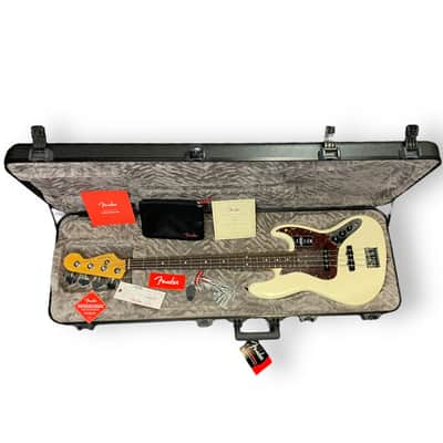 Fender AM. PRO II Jazz, Olympic White / Rosewood *ON ORDER ETA Jan 2026 image 7