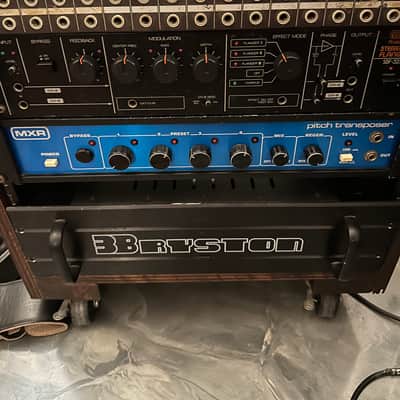 Roland SBF-325 Stereo Flanger 1979 - 1984 - Black