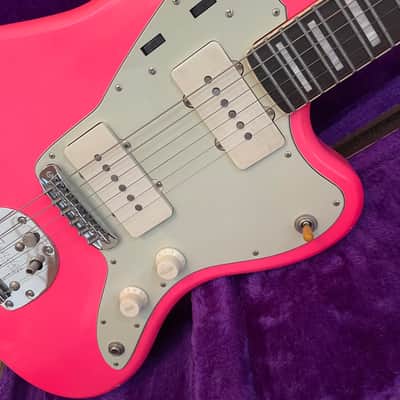 Guitar Dude Custom 1 of 1 HOT PINK 'Jazzmaster Hybrid, 7 lbs 12 oz’s!! Lollar '58 PU's, Premium Alder, Vintage Electronics, Aged Nitro & Fender American Vintage Hardware, Plastic & Pickguard - w/ OHSC & COA! image 4
