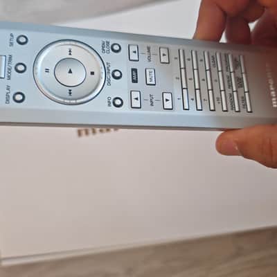 Marantz SA-10 SACD Player /DAC Reference Series Champagne Gold - Japanese edition image 16