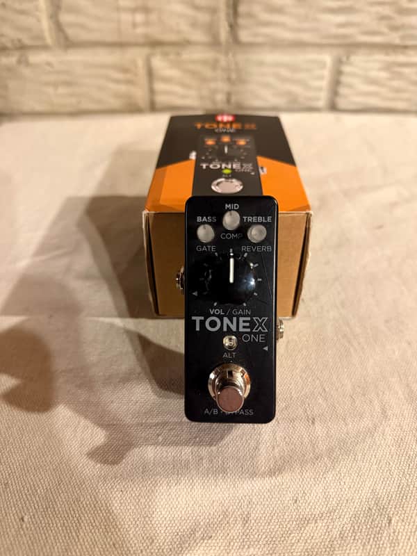 IK Multimedia ToneX One