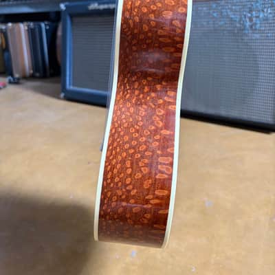 2012 Tony Graziano Tenor Ukulele #602 – Redwood / Figured Lacewood – Abalone – HSC image 9