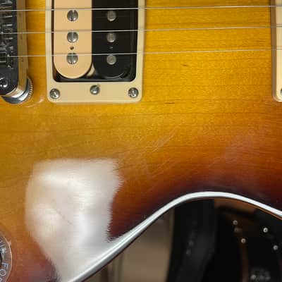 2010 Gibson Les Paul Deluxe-Sunburst (USED) image 9