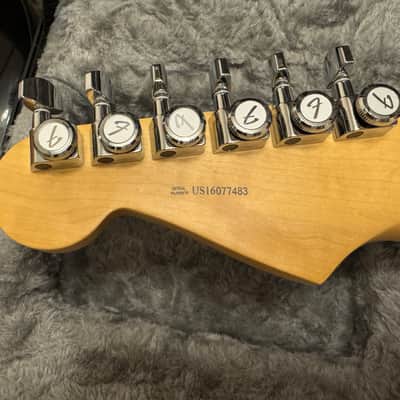 2016 Fender USA Elite Stratocaster HSS Ash Body Maple fretboard near MINT RARE image 7