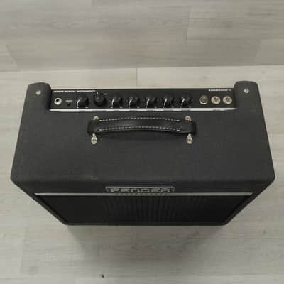 Used Fender Bassbreaker 15 1x12 Tube Combo Amplifier image 8