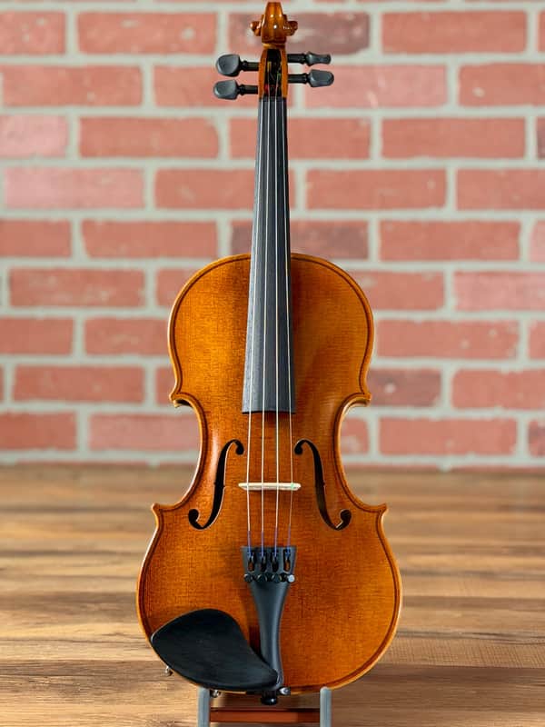 Yamaha YVN00334 Model 3 Student Violin Outfit - Size 3/4 image 1