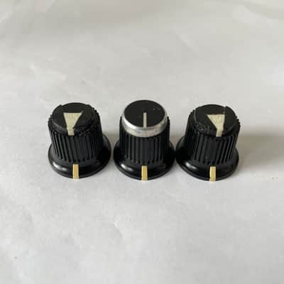 Three Original Peavey Knobs for Silver Stripe amps Bandit 112... image 1