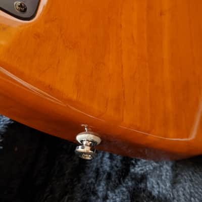G&L Tribute L-2000 2005 - Amber image 12
