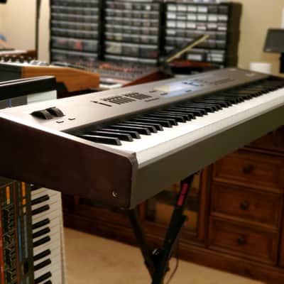 MUST SEE!!! KORG SG PRO X STAGE PIANO/MASTER KEYBOARD FULLY INSPECTED IN AMAZING CONDITION! image 9