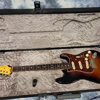 Video Demo 2022 Fender American Professional II Sunburst COA New Fender Locking Tuners Tex Mex Pickups New Strings Case Candy Fender Deluxe Hard Shell Case image 16