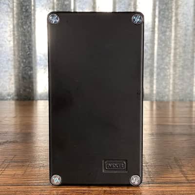 Dunlop MXR M82B Bass Envelope Filter Blackout Effect Pedal image 5
