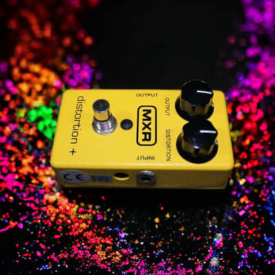 MXR M104 Distortion + w/ Mod image 3
