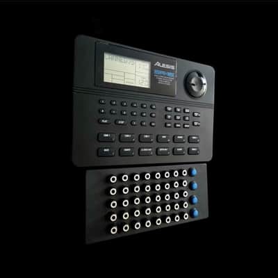 Alesis SR-16 Drum Machine + Illuminated ROM Patch Bay Mod