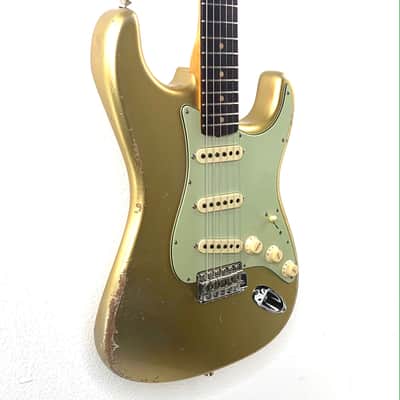 Fender Custom Shop Late '62 Stratocaster Relic/ Closet Classic - Aged Aztec Gold image 7