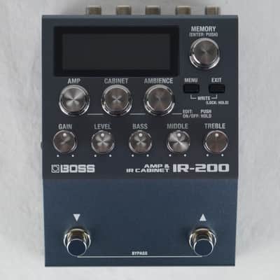 BOSS IR-200 Amp & IR Cabinet - Original box and power supply included image 2