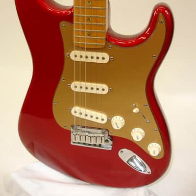 2005 Fender American Deluxe Strat V Neck Electric Guitar, Maple Fingerboard, Candy Apple Red w/ Case image 4