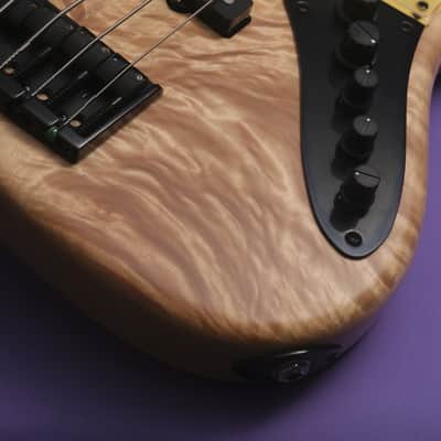 Moon JB-5 Active Custom - Quilt Maple image 4