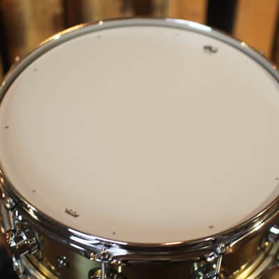 DW Collector's Bell Brass Snare Drum - 5.5x14 - DRVN5514SPC (video demo) image 5
