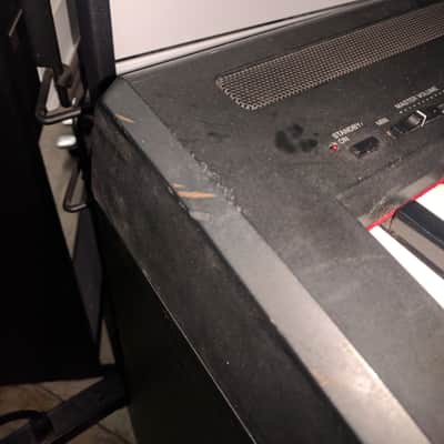 Used Yamaha P85 Keyboard image 3