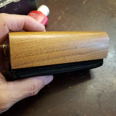 Discwasher Early Vinyl Record Cleaning Brush and fluid kit 1970s - Walnut image 2