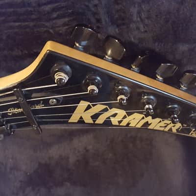 Kramer ProAxe Standard 1989 Pearl White w/OHSC Vintage Seymour Duncan Trembucker Hotrail image 9