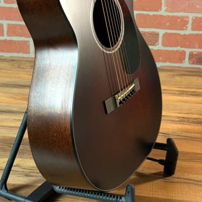 Martin 000JR-E Jeff Tweedy Junior Size Acoustic-Electric Guitar - Tweedy Burst image 10