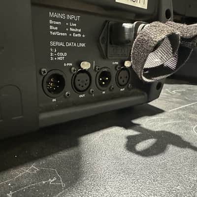 Martin Professional Mac 250 Entourages Wash - 2 Units plus Case image 4