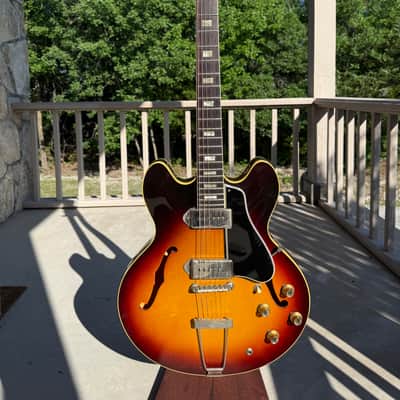 Gibson 1965 ES--330 1965 Sunburst image 2