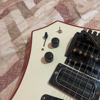 Immagine Washburn HM20V with Bill Lawrence pickups Made in Japan 1985 - 3