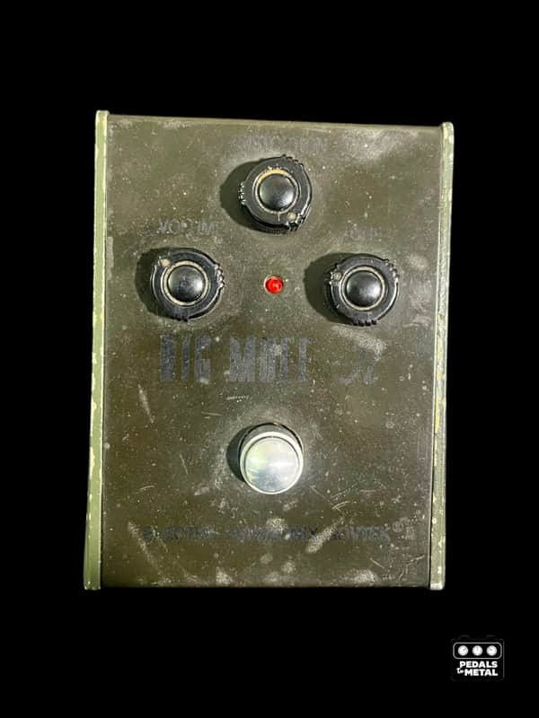 electro harmonix  tall font green russian big muff-x18873 image 1