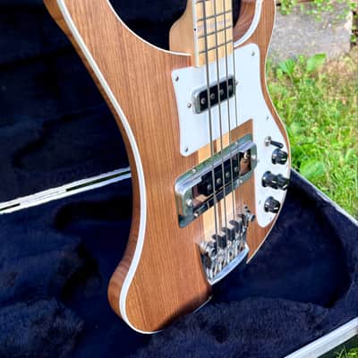Rickenbacker 4003W Walnut 2014 - Present - Natural image 11