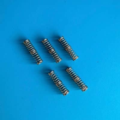 CASIO CT-360 CT-370 CT-655 Keyboard Replacement Part: Key Return Spring [5PCS] image 2