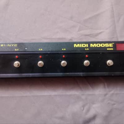 Tech 21 Midi Moose Black 7 Button pedal *** FREE SHIPPING *** image 2