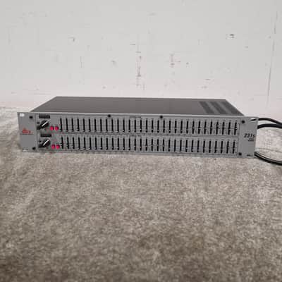 Immagine dbx 231S - Dual Channel Graphic Equalizer - Silver - Excellent w/ Original Box & Manuals - 4