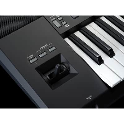 Yamaha PSR-SX920 61-Key Digital Arranger Workstation Keyboard image 8