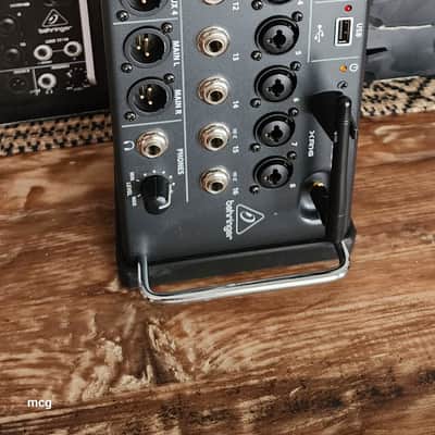 Behringer X Air XR16 16-Input Tablet-Controlled Digital Mixer 2015 - Present - Standard image 2