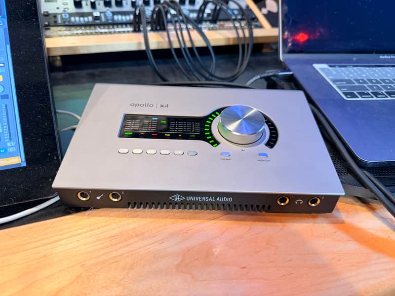 Universal Audio Apollo x4 Gen 2 Thunderbolt Audio Interface 2024 - Present - Silver image 1