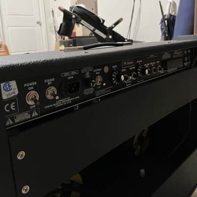 Fender Pro Tube Series Twin Amp image 4