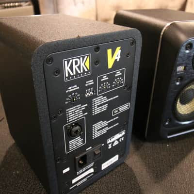 KRK V4 Series 4 4" Active Studio Monitors (Pair) – 2016–2021 – Black w/ Grilles & Cables Bild 3