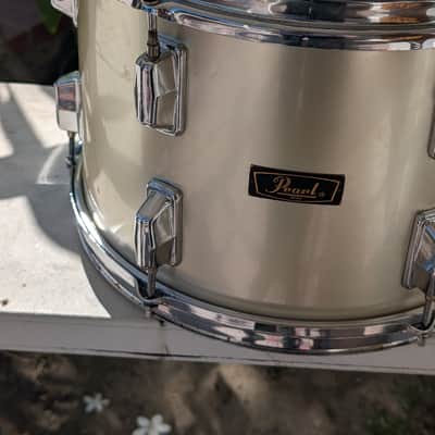 Pearl Wood Fiberglass 13" Rack Tom 1970s - Silver image 5