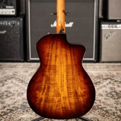 Taylor 214ce-K SB Plus Left-Handed Grand Auditorium Acoustic/Electric Guitar - Sunburst with Aerocase - Factory Demo image 7