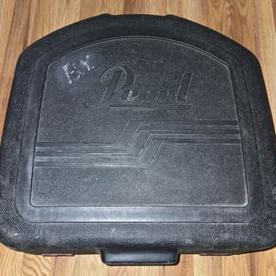 Vintage 1980's Pearl clamshell Snare Drum case image 3