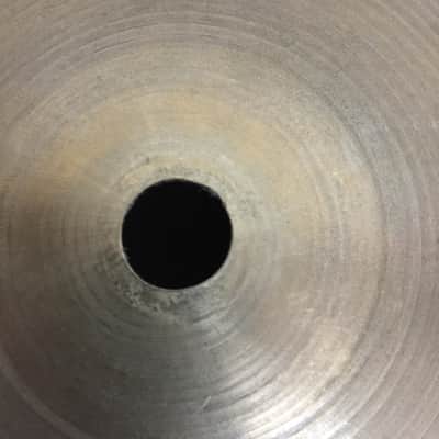 Zildjian 18" A Series Medium Ride Cymbal 1982 - 2005 - Traditional image 9