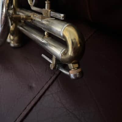 York Super Custom Bb Cornet (1957) SN 201548 image 10